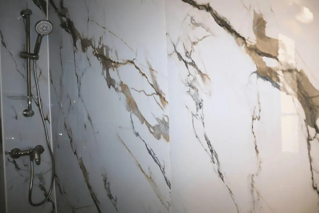 Cocon Moderne A Nation, Paris Apartment